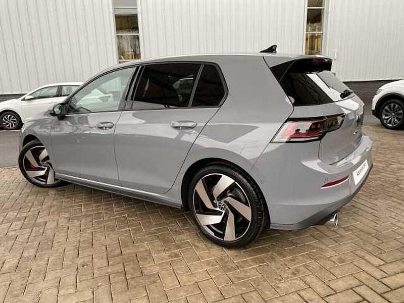 Używany VW Golf VIII 265 KM (194 kW) 2025