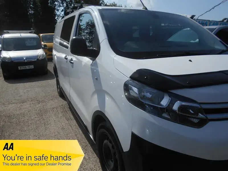 Used Citroën Dispatch 2017 White MPV