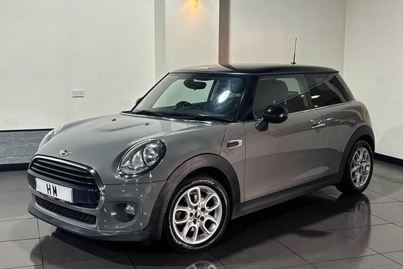 Grey Used 2017 Mini Cooper Hatch Hatchback | £6,995 (Fair price) - Image 1/1
