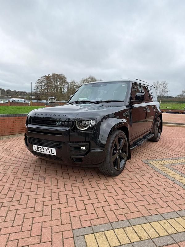 Usado Land Rover Defender HSE Dynamic 2023 Preto SUV