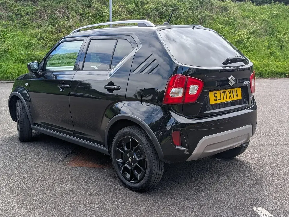 Used Suzuki Ignis SZ-T 83 HP (61 kW) 2021 Black SUV