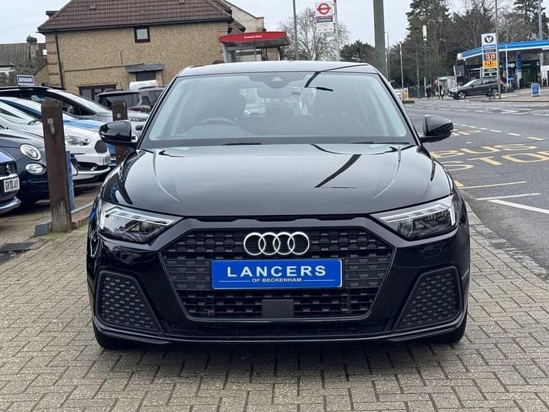Used Audi A1 Comfort 110 HP (80 kW) 2021 Black SUV