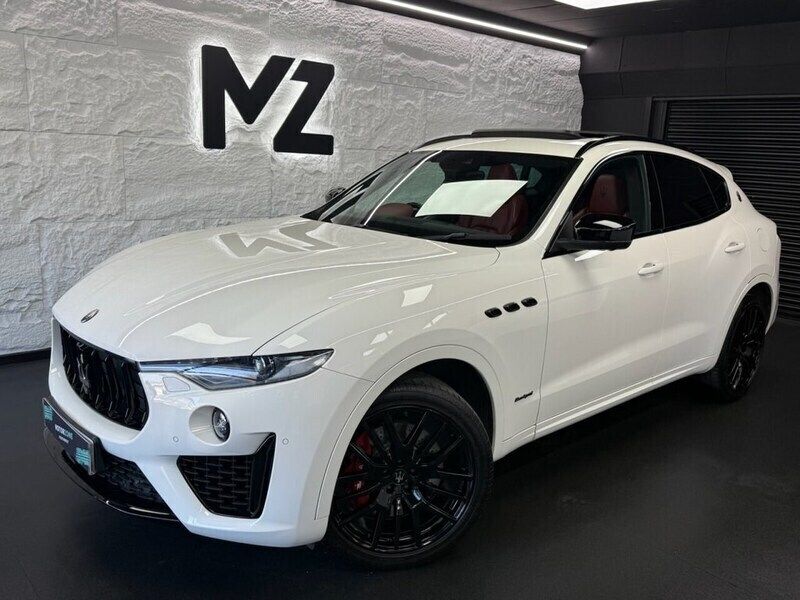 White Used 2018 Maserati Levante SUV | £28,965 (A bit pricey) - Image 1/3