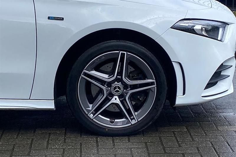 Used Mercedes A250 AMG line 218 HP (160 kW) 2021 White Hatchback