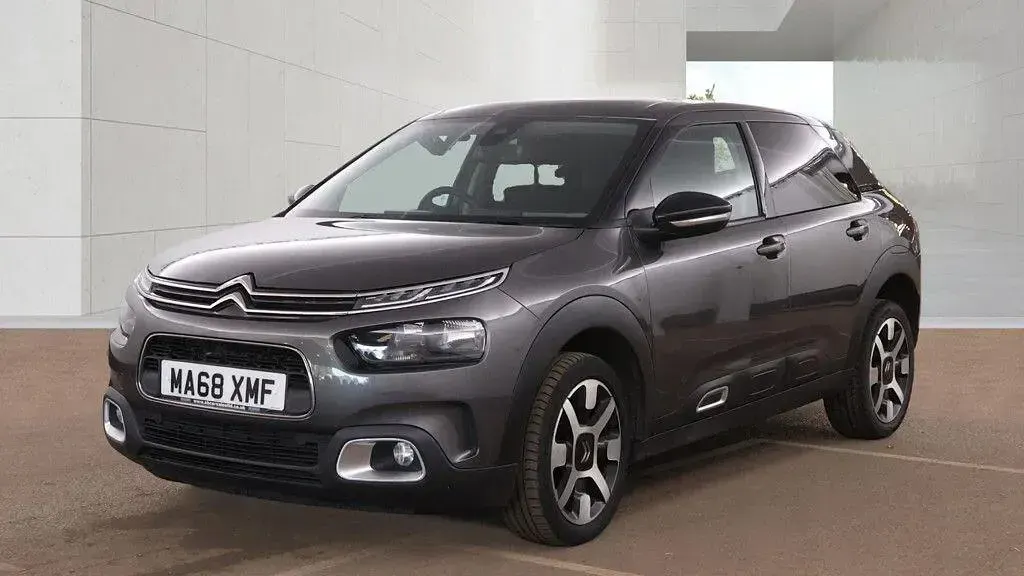 Used Citroën C4 Cactus Flair 108 HP (79 kW) 2018 Grey Hatchback