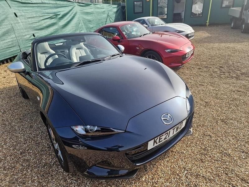 Used Mazda MX5 Inclusive 132 HP (97 kW) 2021 Blue Cabriolet