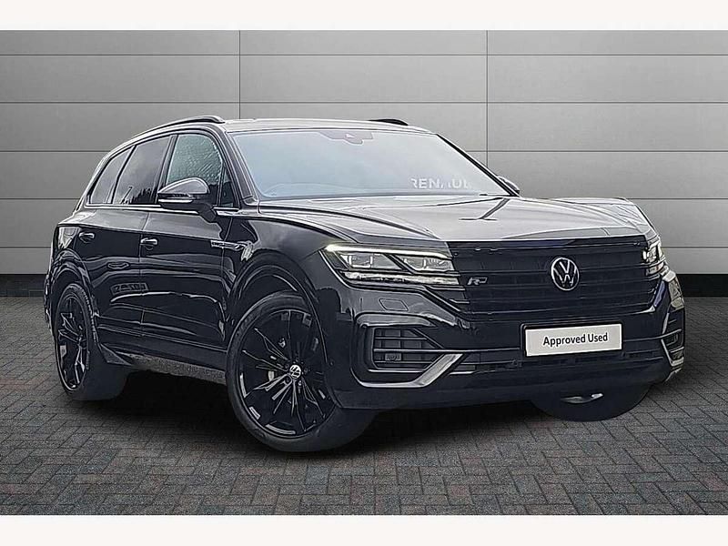 Black Used 2021 VW Touareg Black Edition SUV | £39,050 (Fair price) - Image 1/4