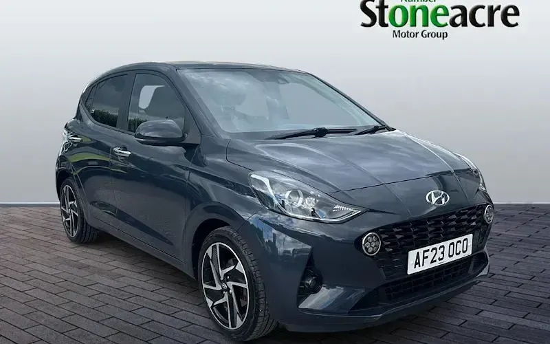 Used Hyundai i10 Premium 84 HP (61 kW) 2023 Hatchback