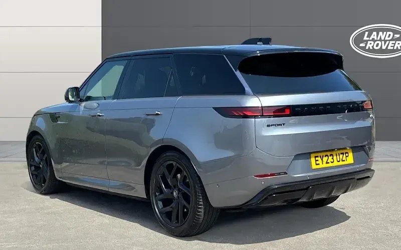 Used Land Rover Range Rover Sport SE Dynamic 300 HP (220 kW) 2026 SUV
