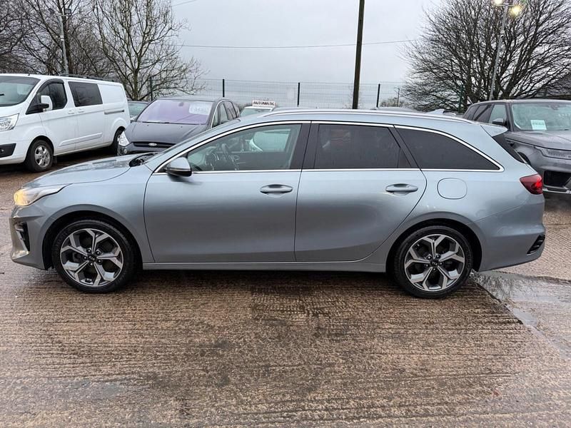Used Kia Ceed 2018 Silver Hatchback