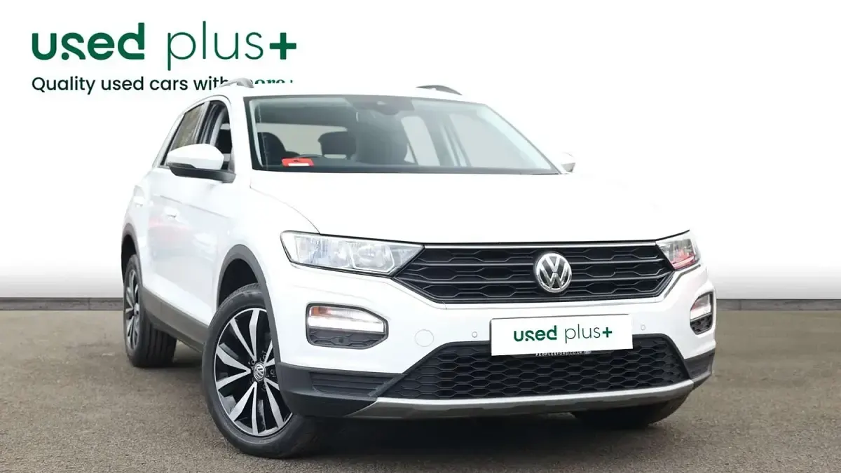 Used VW T-Roc SE 115 HP (84 kW) 2019 White SUV