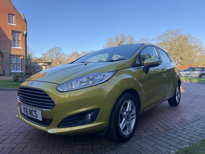 Used Ford Fiesta Zetec 2013 Yellow Hatchback