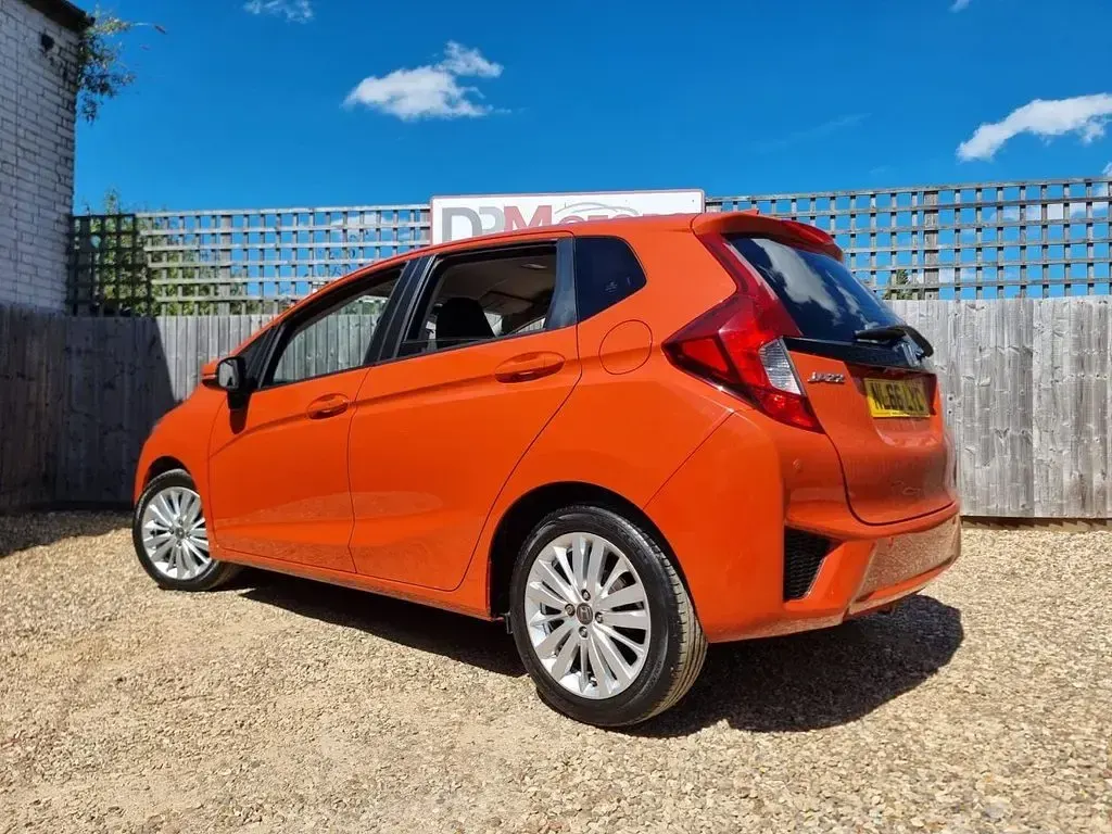 Used Honda Jazz EX 102 HP (75 kW) 2016 Orange Hatchback