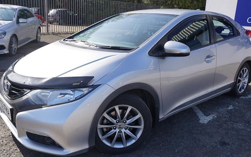 Used Honda Civic ES 142 HP (104 kW) 2013 Silver Hatchback