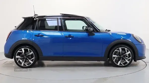 Used Mini Cooper Exclusive 2024 Blue Hatchback
