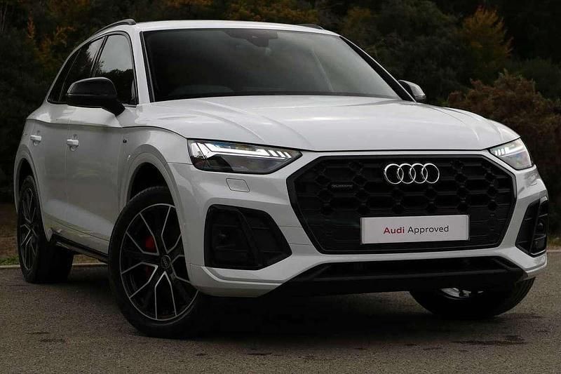 White Used 2022 Audi Q5 Comfort SUV | £33,995 (Good price) - Image 1/4