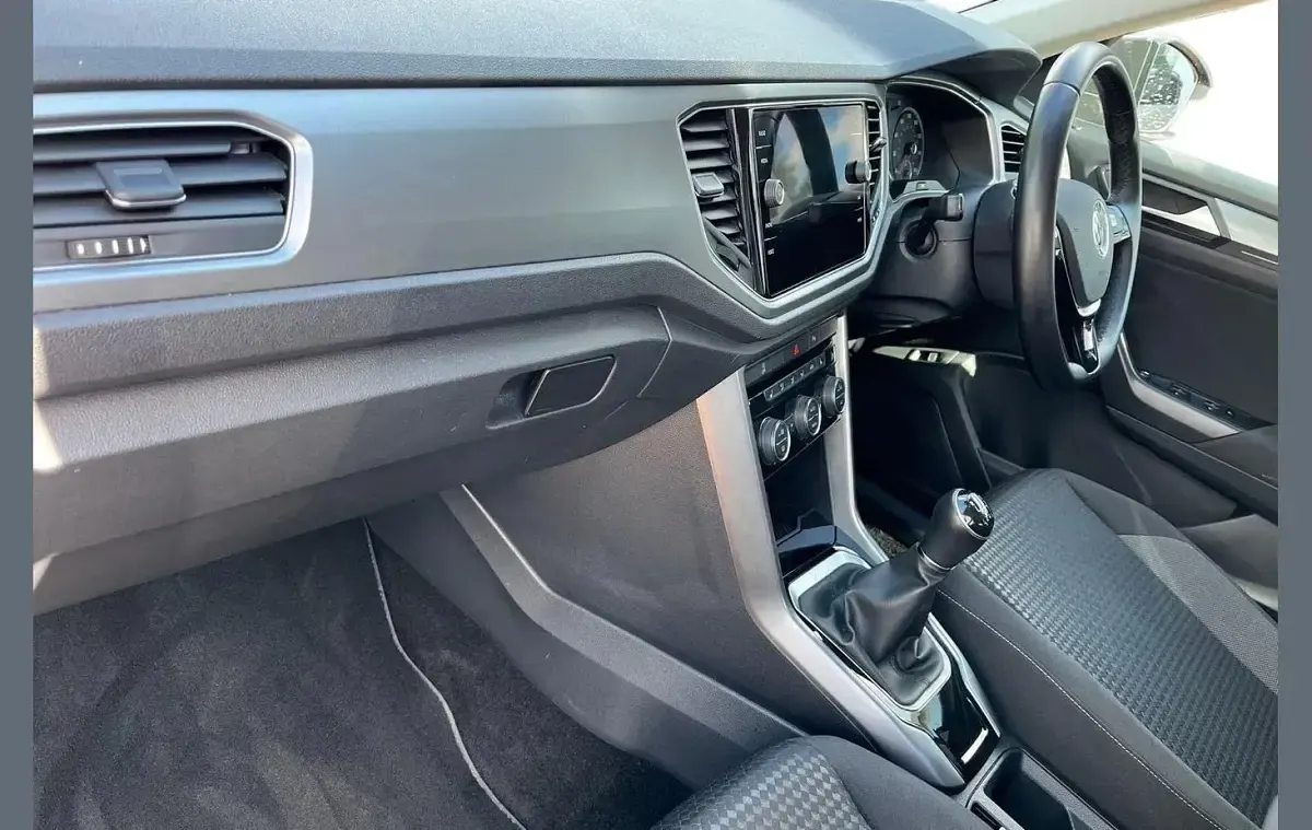 Used VW T-Roc Active 110 HP (80 kW) 2021 Grey SUV