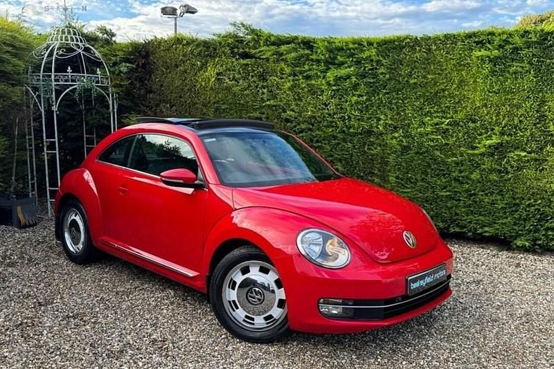Red Used 2013 VW Beetle Design Hatchback | £8,995 (Fair price) - Image 1/1
