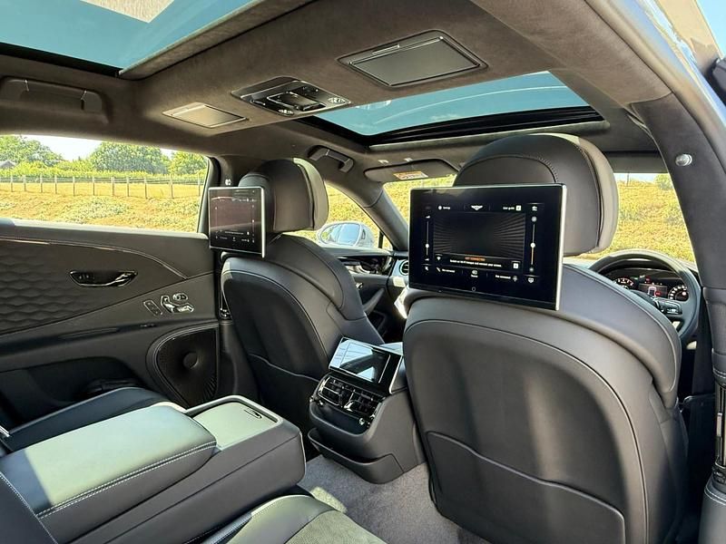 Used Bentley Flying Spur 771 HP (567 kW) 2025 Grey Sedan