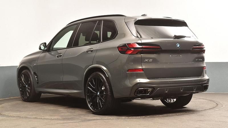 Used BMW X5 M Sport 482 HP (354 kW) 2025 Grey SUV