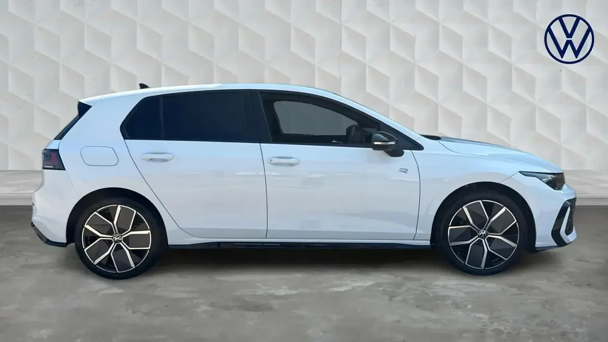 Used VW Golf VIII Black Edition 150 HP (110 kW) 2026 White Hatchback