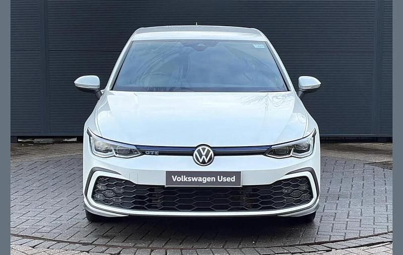 Used VW Golf VIII GTE 241 HP (177 kW) 2021 White Hatchback