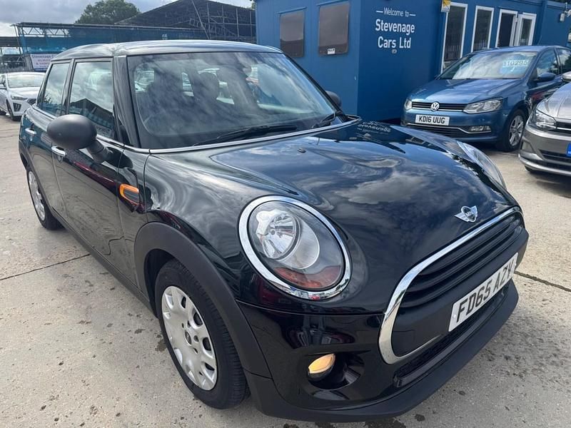 Black Used 2015 Mini ONE Hatch Hatchback | £7,995 (Fair price) - Image 1/4