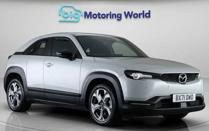 Usado Mazda MX30 106 kW (145 HP) 2021 Prateado SUV