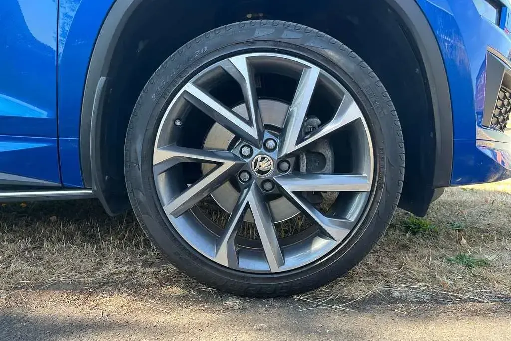 Used Skoda Kodiaq SportLine 190 HP (139 kW) 2022 Blue SUV