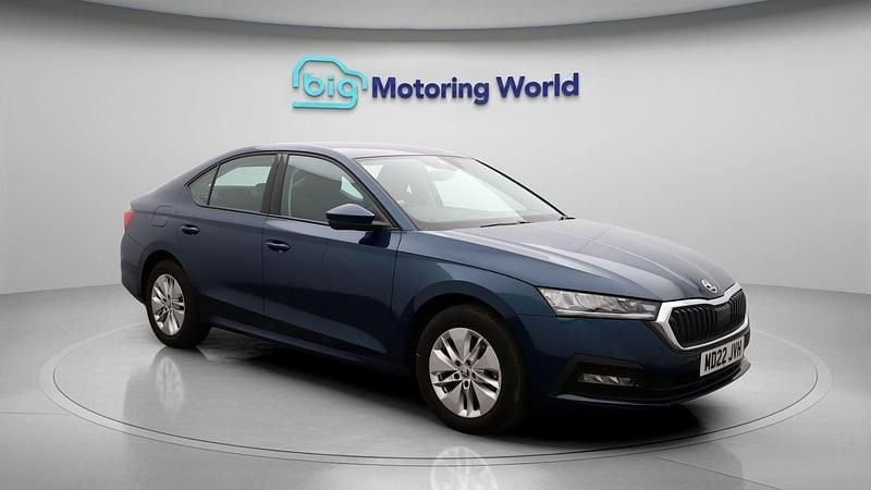 Used 2022 Skoda Octavia SE Technology | £17,582 (Fair price) - Image 1/4