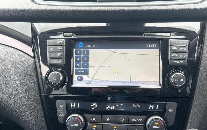 Used Nissan Qashqai Acenta Premium 115 HP (84 kW) 2018 Vivid blue SUV