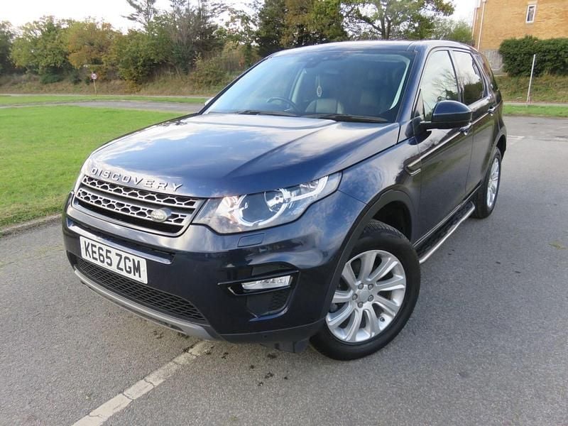 Blue Used 2015 Land Rover Discovery Sport SE SUV | £9,490 (Fair price) - Image 1/4