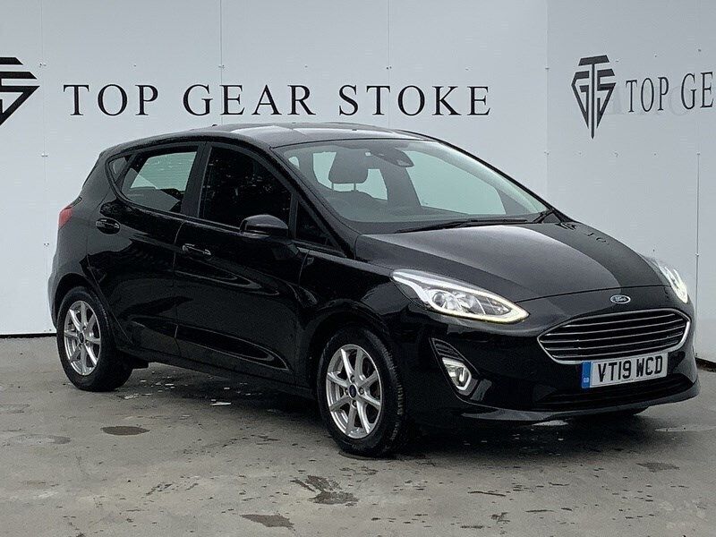 Black Used 2019 Ford Fiesta Zetec Hatchback | £12,395 (Good price) - Image 1/4