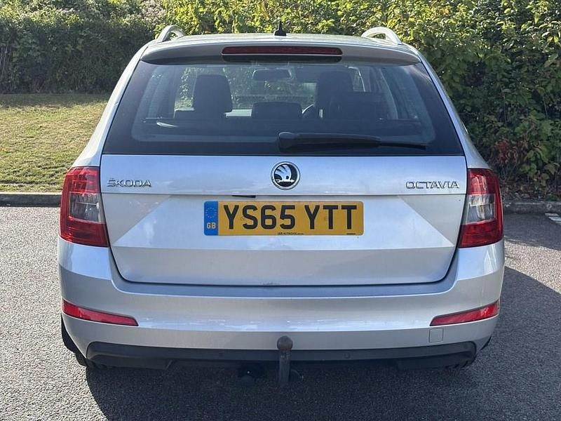 Used Skoda Octavia SE L 150 HP (110 kW) 2016 Silver Estate