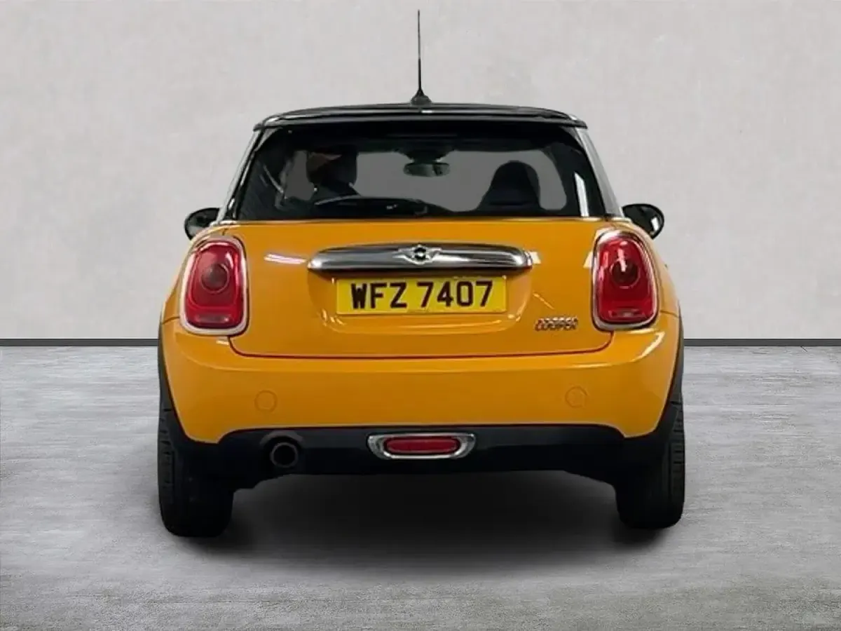 Used Mini Cooper Hatch 2015 Orange Hatchback