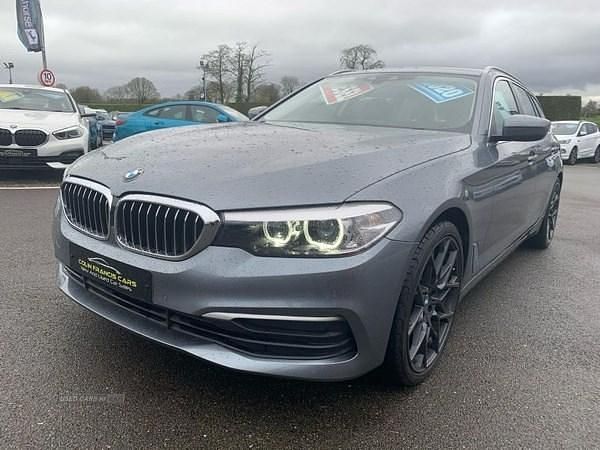 Blue Used 2020 BMW 520 Estate | £21,950 (Good price) - Image 1/4