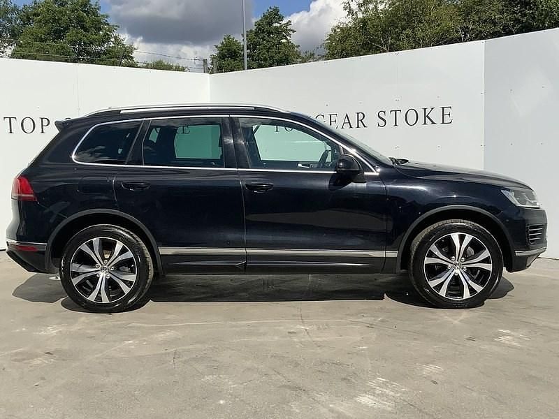 Used VW Touareg R-line 2014 Black SUV
