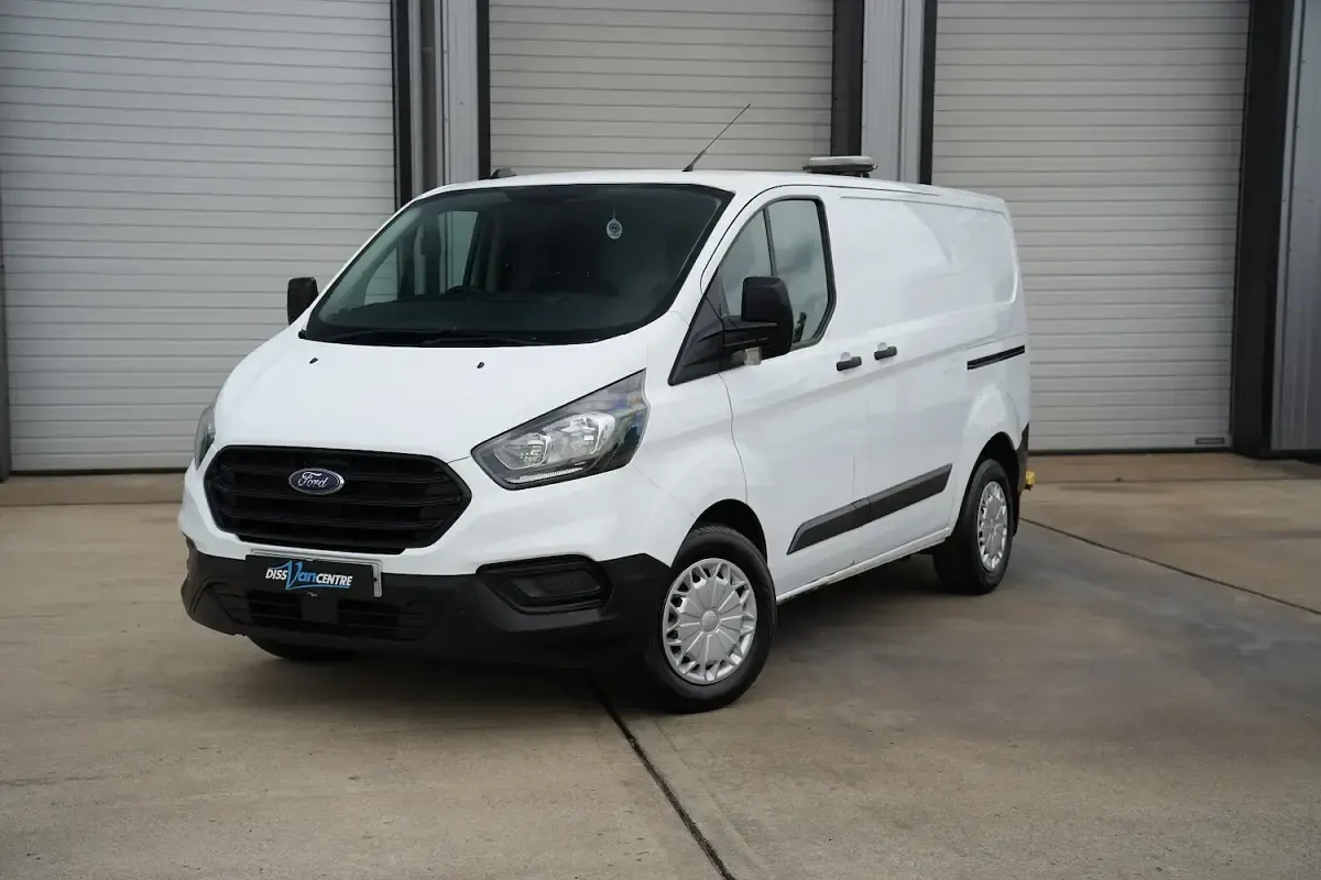 Used Ford Transit Custom 130 HP (95 kW) 2021 White Van