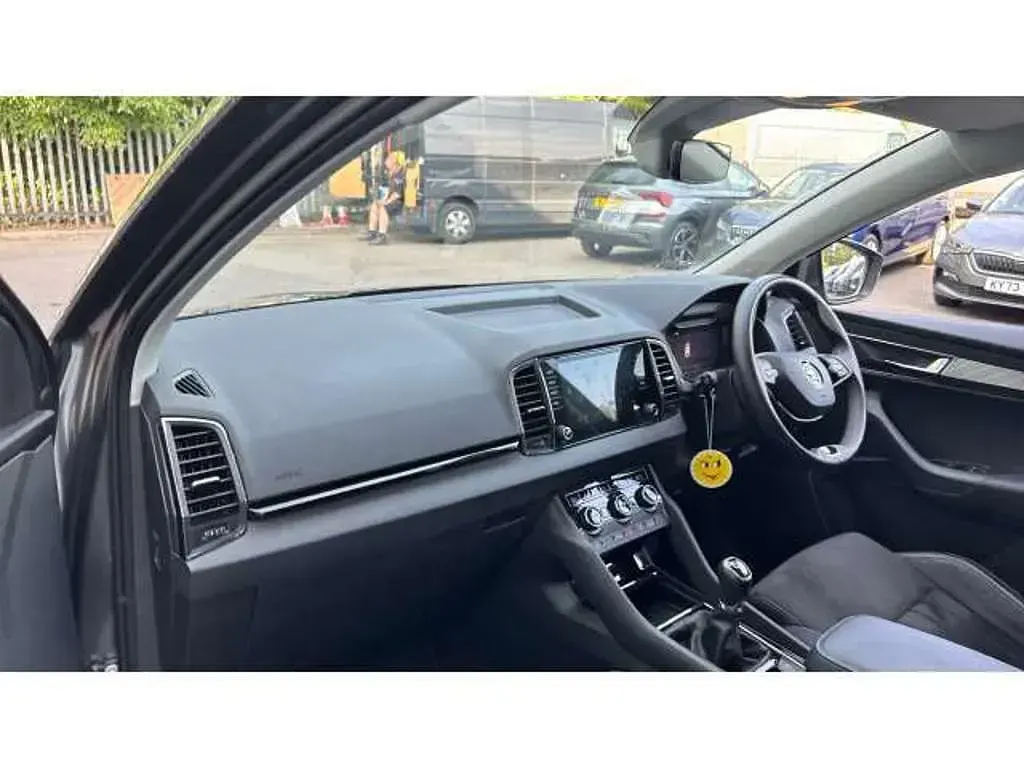 Used Skoda Karoq SE L 150 HP (110 kW) 2024 SUV