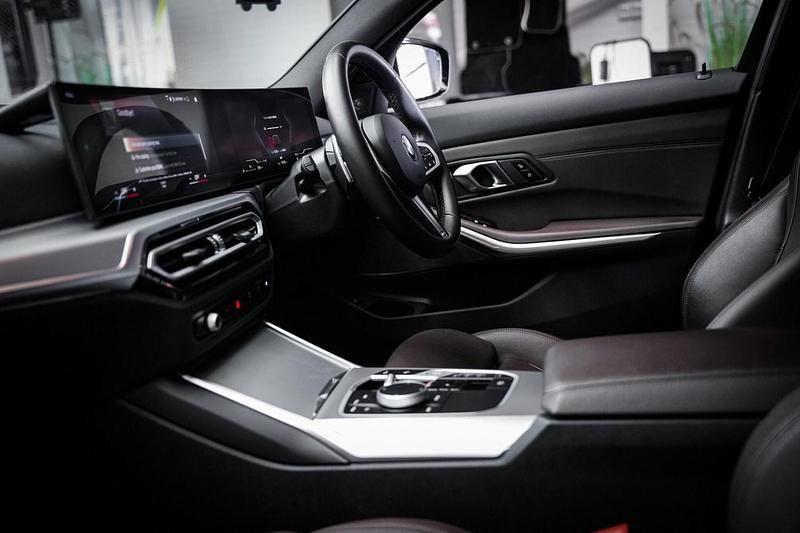 Used BMW M340 2024 Mauve/purple Sedan