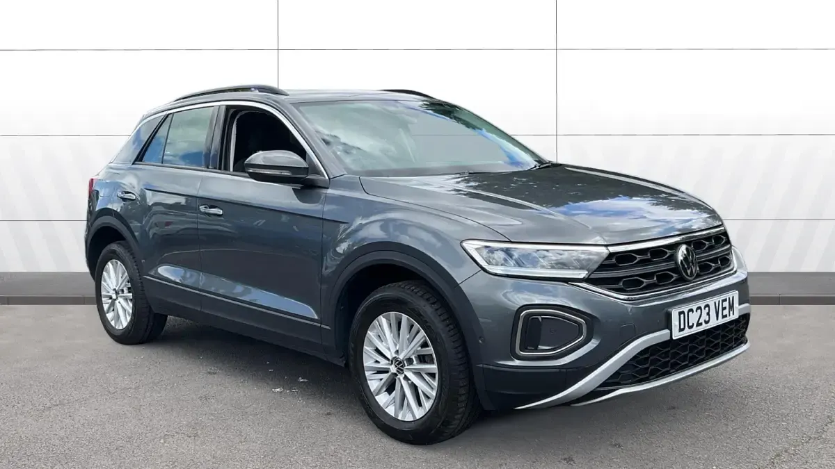 Used VW T-Roc Life 150 HP (110 kW) 2023 SUV
