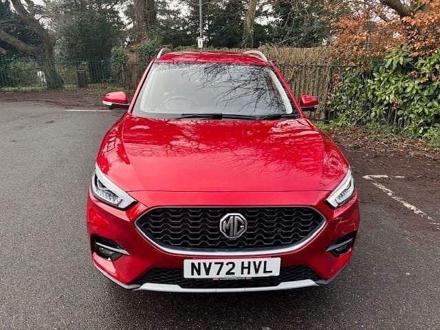 Used MG ZS Exclusive 111 HP (81 kW) 2023 Red SUV