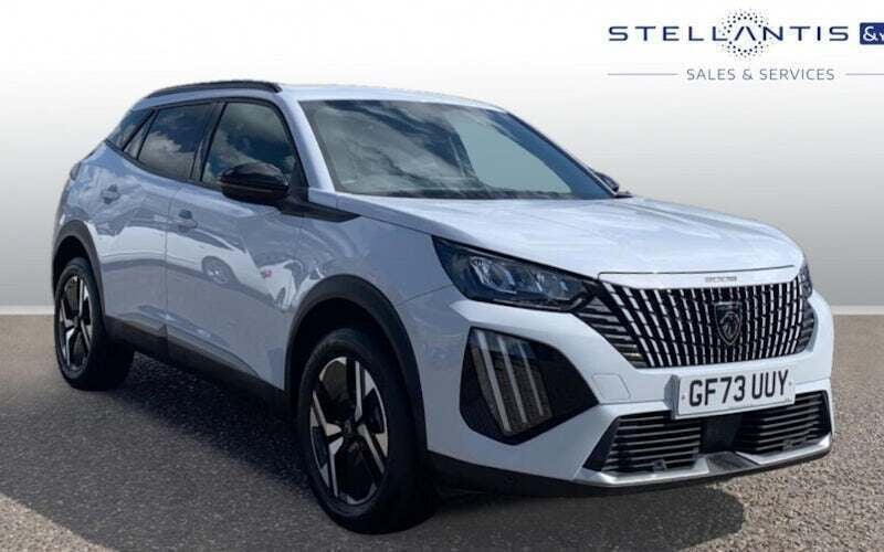 White Used 2023 Peugeot 2008 Allure SUV | £17,648 (Fair price) - Image 1/4