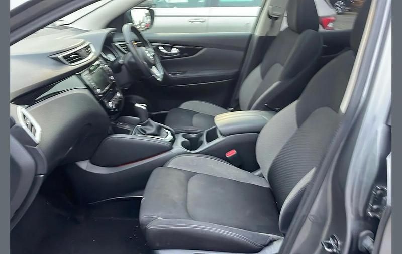 Used Nissan Qashqai N-Connecta 160 HP (117 kW) 2020 Grey SUV