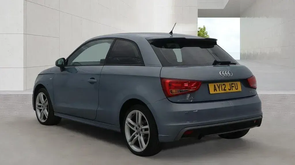 Used Audi A1 S-Line 86 HP (63 kW) 2012 Blue Hatchback