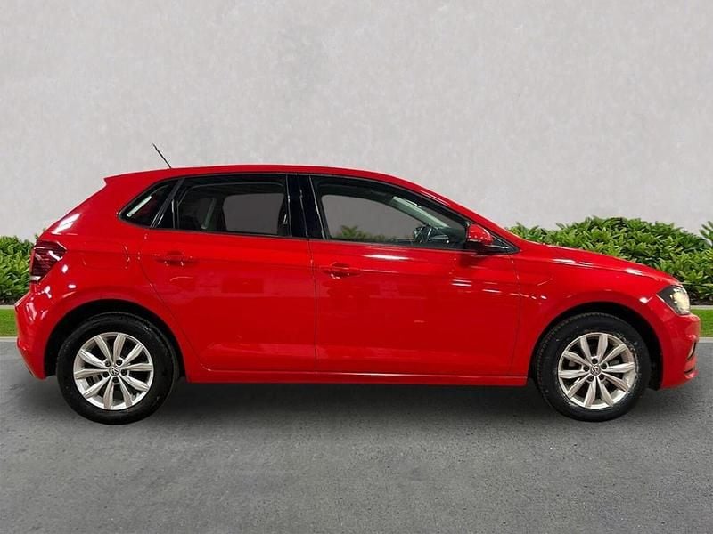 Usado VW Polo SE 65 HP (47 kW) 2018 Vermelho Citadino