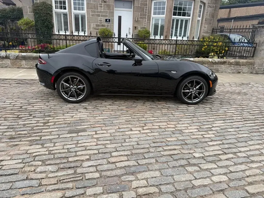 Used Mazda MX5 Inclusive 184 HP (135 kW) 2019 Black Cabriolet