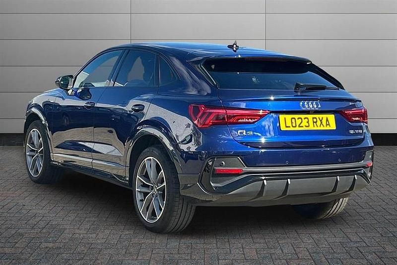 Used Audi Q3 Black Edition 150 HP (110 kW) 2023 Blue SUV