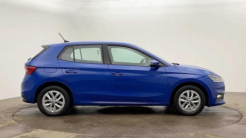 Used Skoda Fabia Comfort 59 HP (43 kW) 2022 Energy blue Hatchback