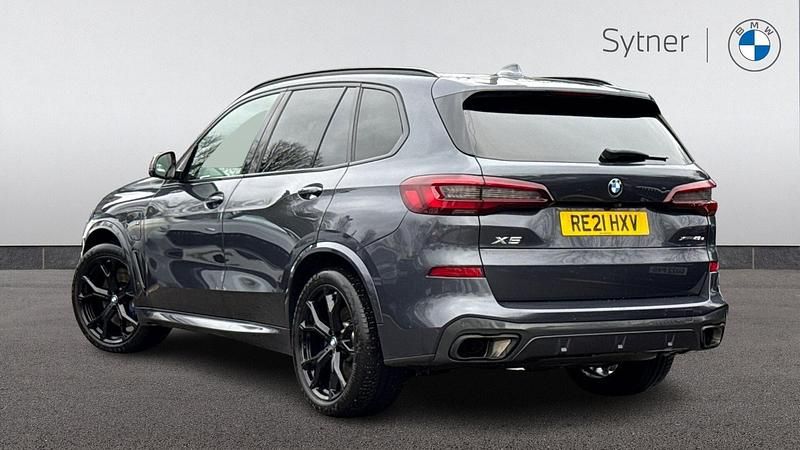 Used BMW X5 M Sport 389 HP (286 kW) 2021 Grey SUV